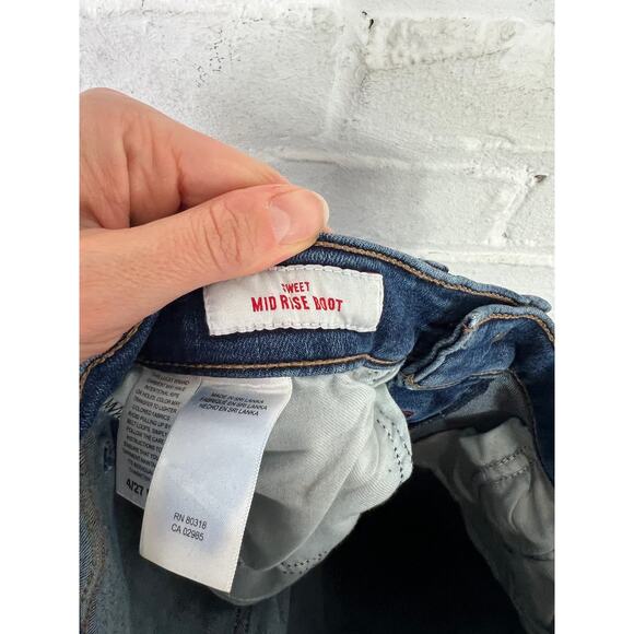 Lucky Brand Women's Sweet Mid Rise Bootcut Jeans Denim Blue Wash Size 4 - Picture 7 of 9